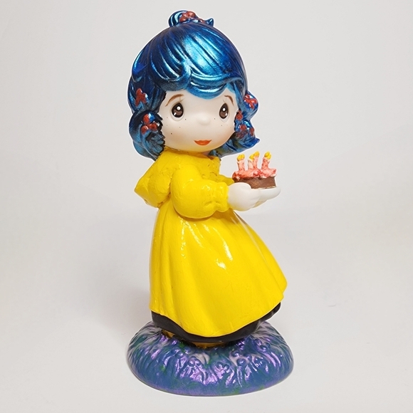 Coraline Altered Moment Figurine
